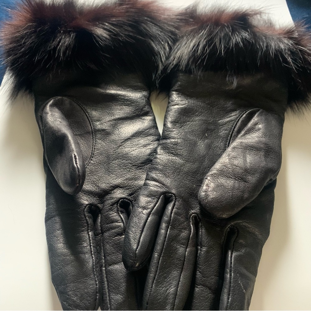 Black Leather Gloves with Real Fur